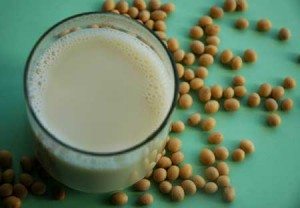 the hidden dangers of soy estrogen in soy milk