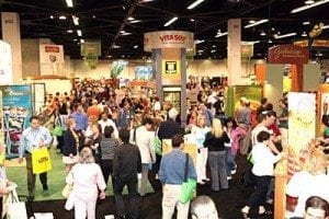 luxEco green Light at the Natural Products Expo